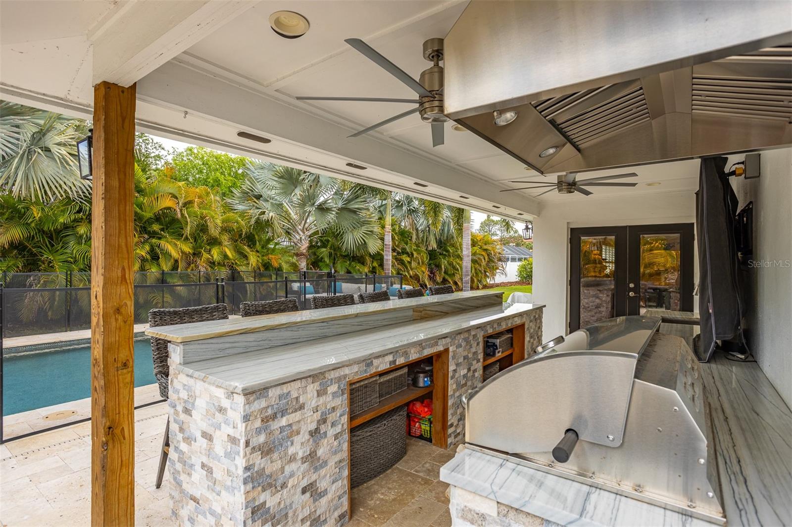 BAY CREST PARK UNIT NO 17 - Residential