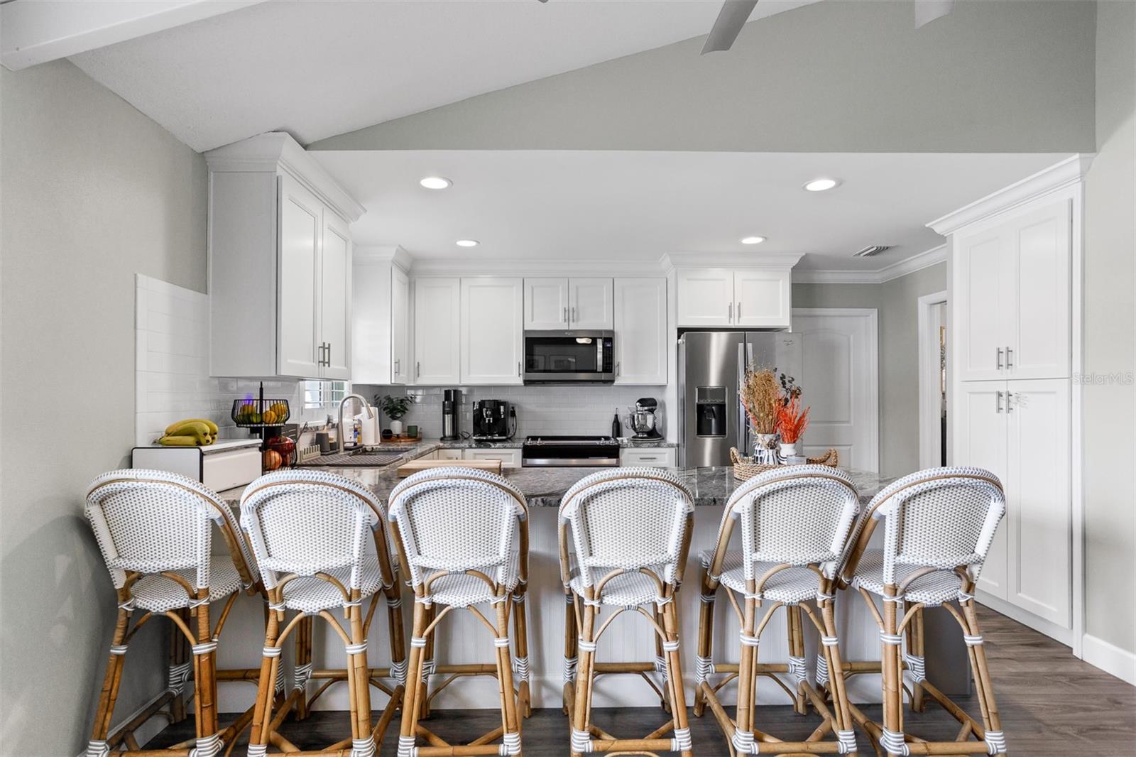 BAY CREST PARK UNIT NO 17 - Residential