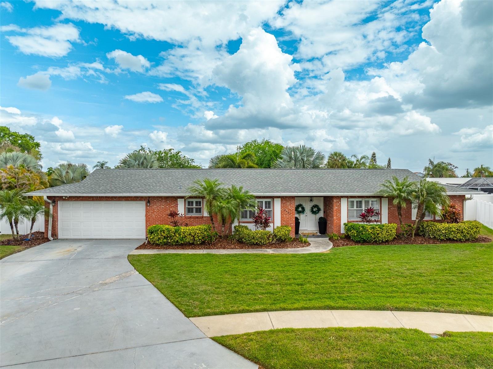 BAY CREST PARK UNIT NO 17 - Residential