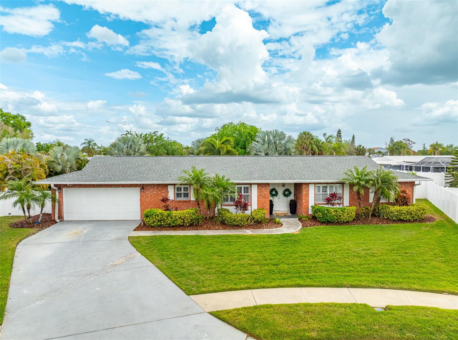 BAY CREST PARK UNIT NO 17 - Residential