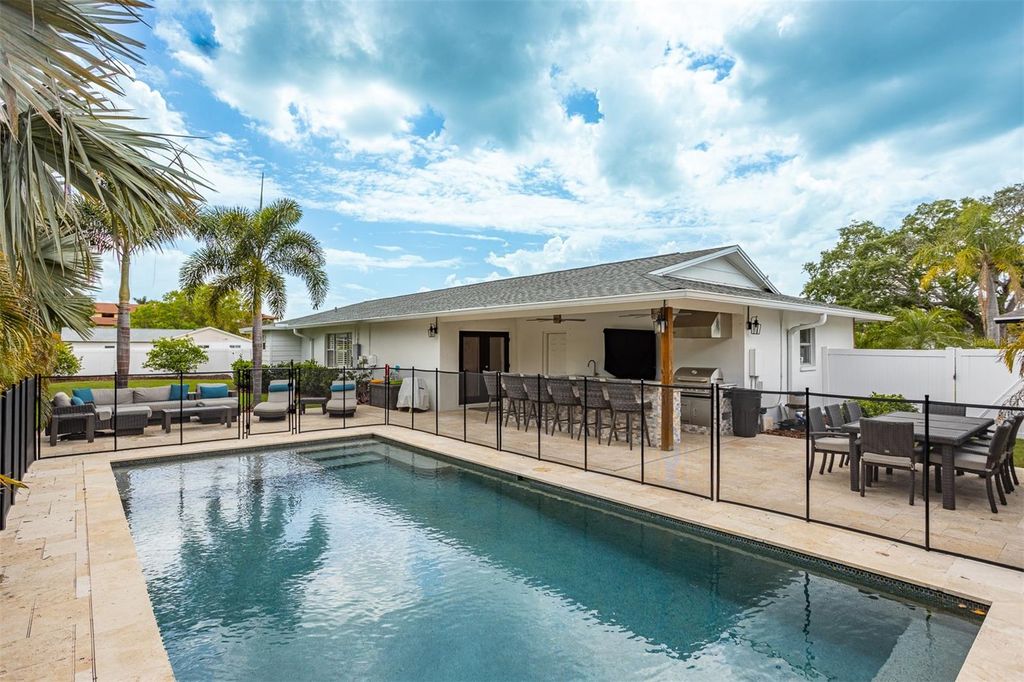 Photo of 8401 Granite Place, Tampa, FL 33615 (MLS # TB8500573)