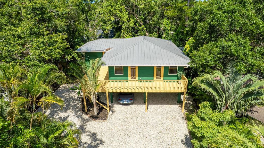 Photo of 4530 Murdock Avenue, Sarasota, FL 34231 (MLS # A4663459)