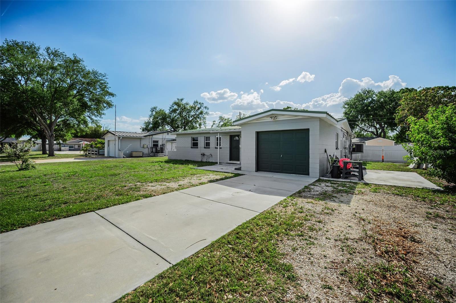 TOUSSIE TERRACE ADD - Residential