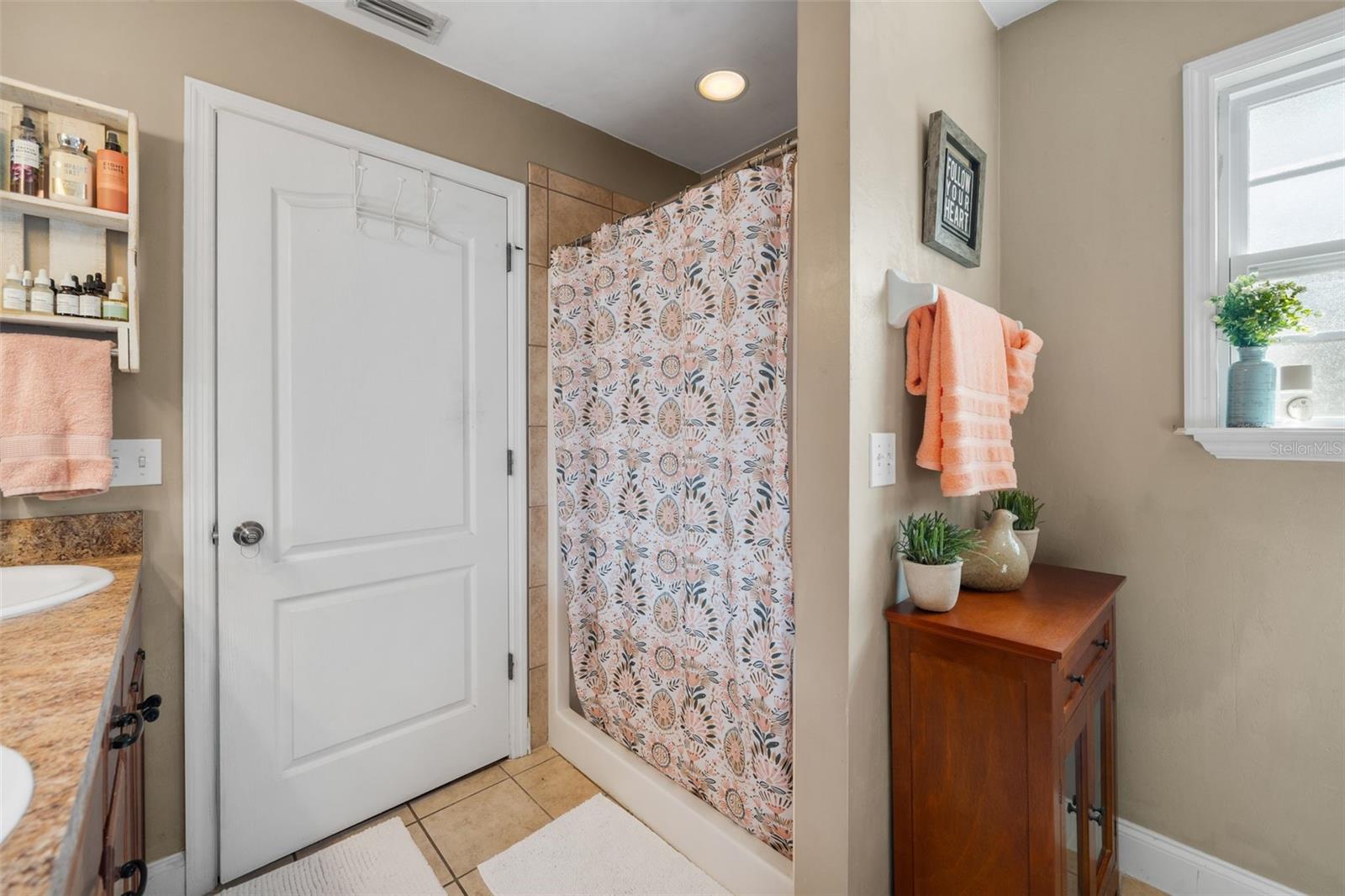 COTTAGES OF COUNTRY WAY - Residential