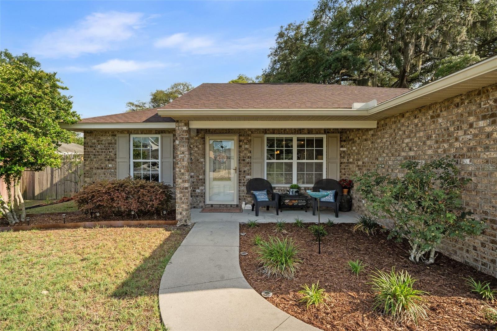 COTTAGES OF COUNTRY WAY - Residential