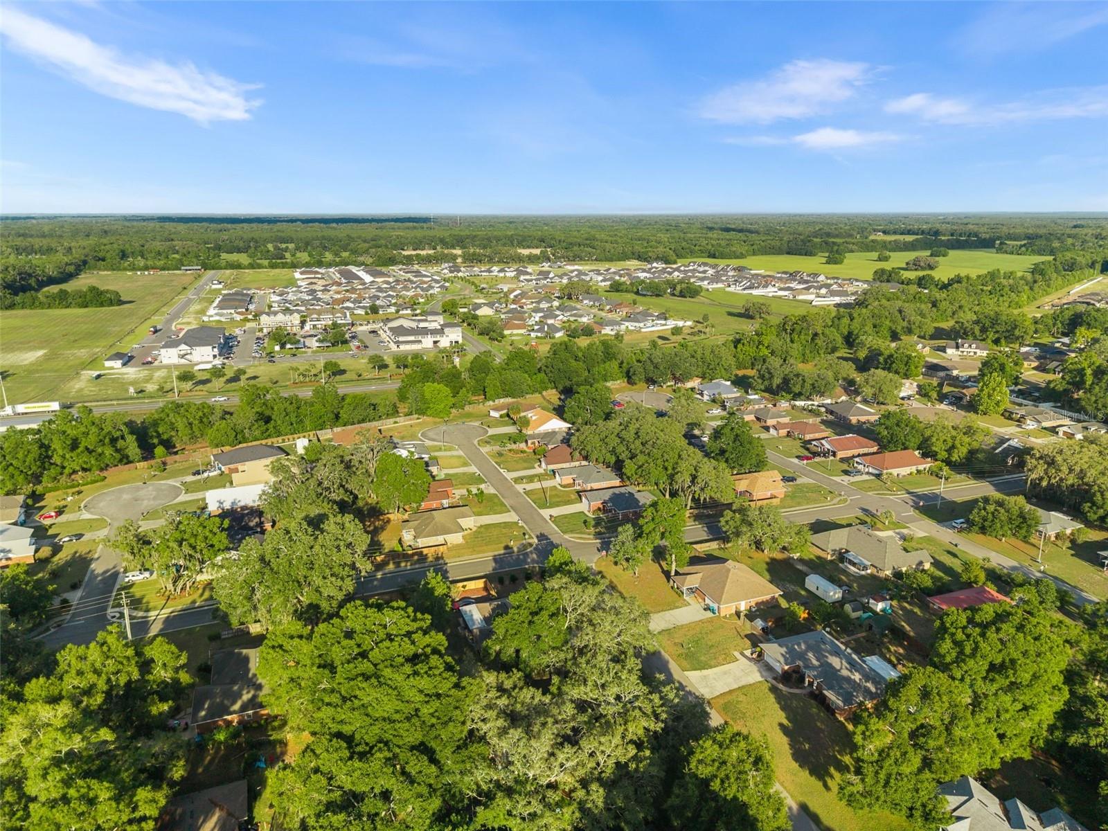 COTTAGES OF COUNTRY WAY - Residential
