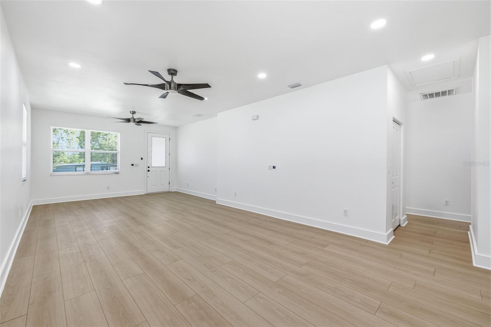 BAYVIEW TERRACE ROY SCOTTS - Residential