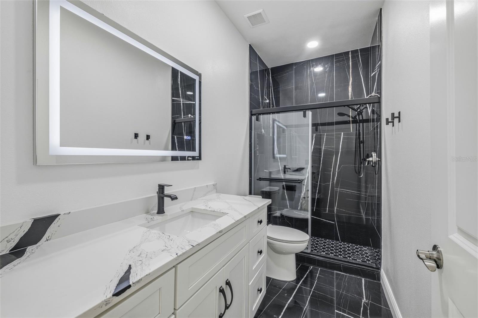 BAYVIEW TERRACE ROY SCOTTS - Residential