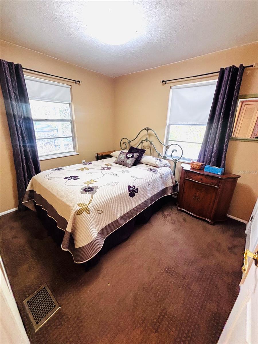 BURNSIDE A J - Residential