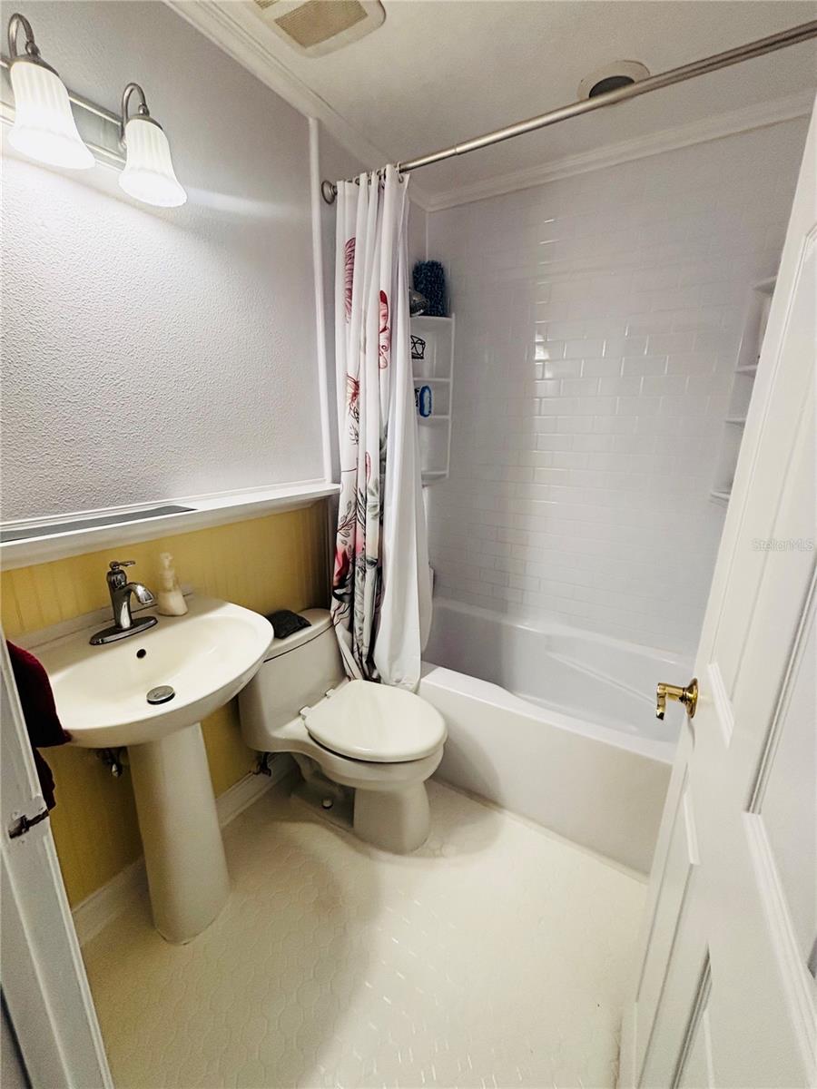 BURNSIDE A J - Residential