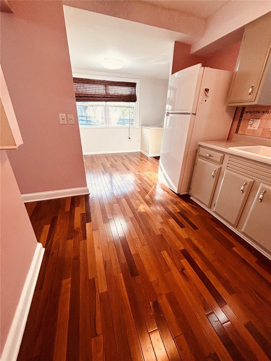 BURNSIDE A J - Residential