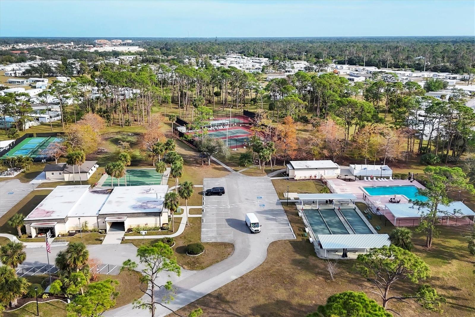 HOLIDAY PARK - Residential