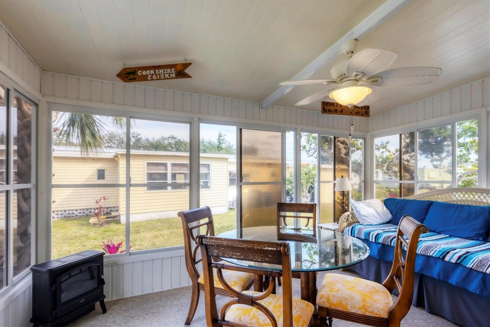 HOLIDAY PARK - Residential