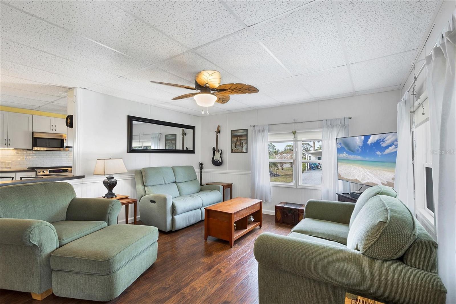 HOLIDAY PARK - Residential