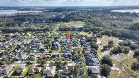 A home in AUBURNDALE