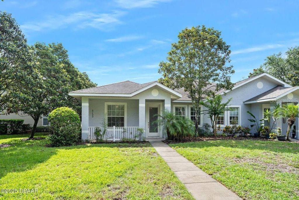 Photo of 3132 Connemara Drive, Ormond Beach, FL 32174 (MLS # FC310573)