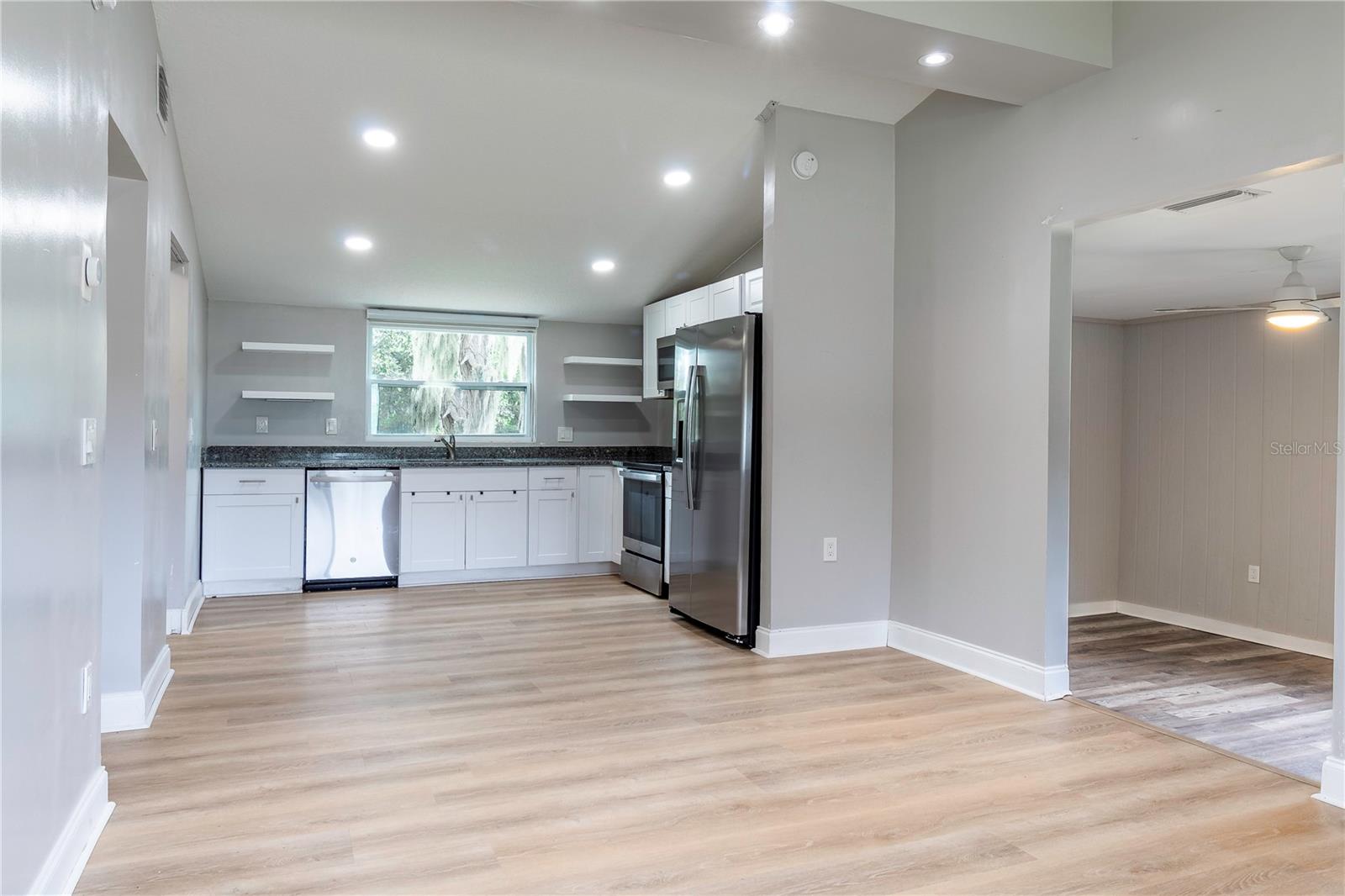 PLANTATION ESTATES UNIT 02 - Residential