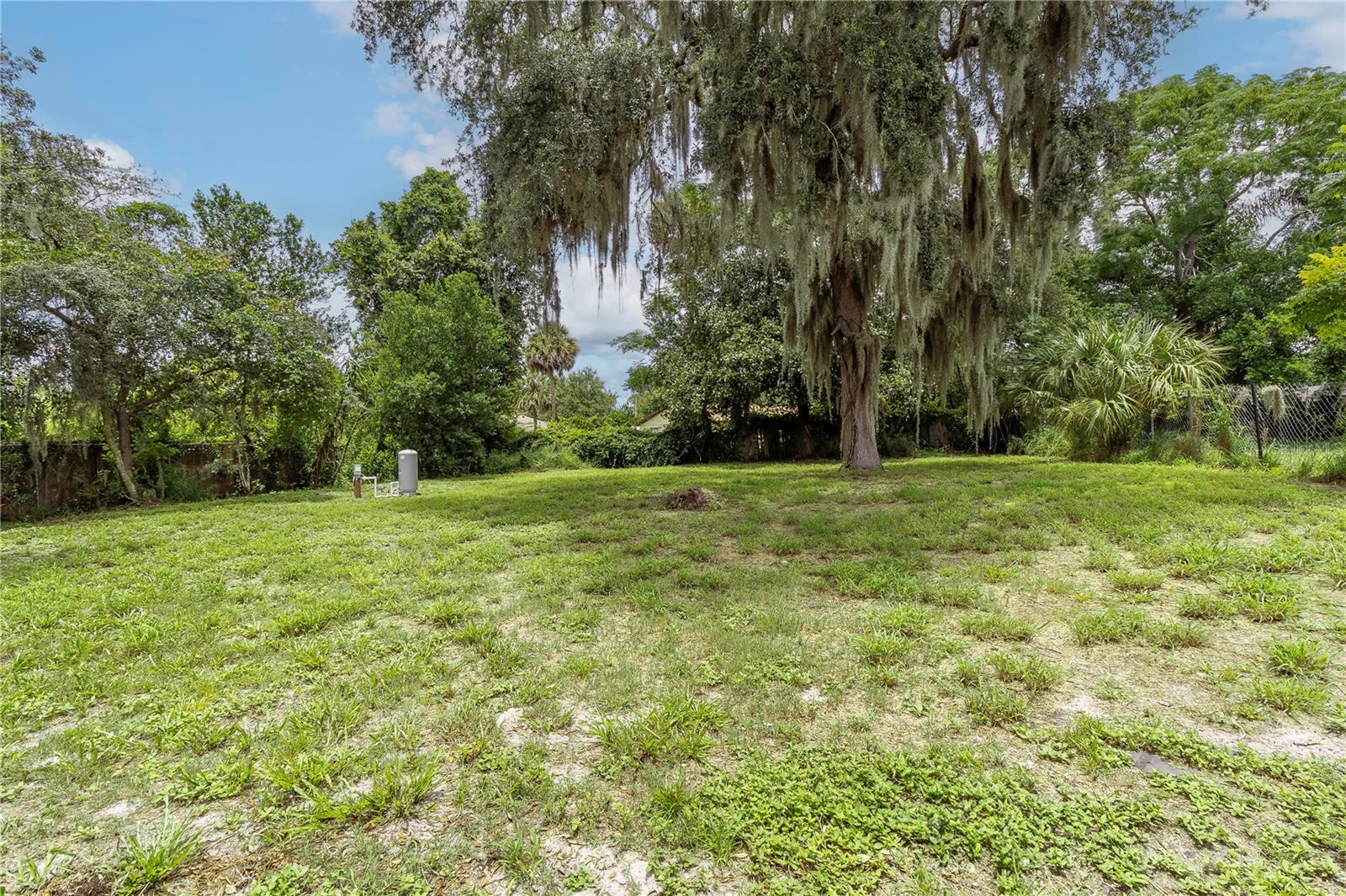 PLANTATION ESTATES UNIT 02 - Residential