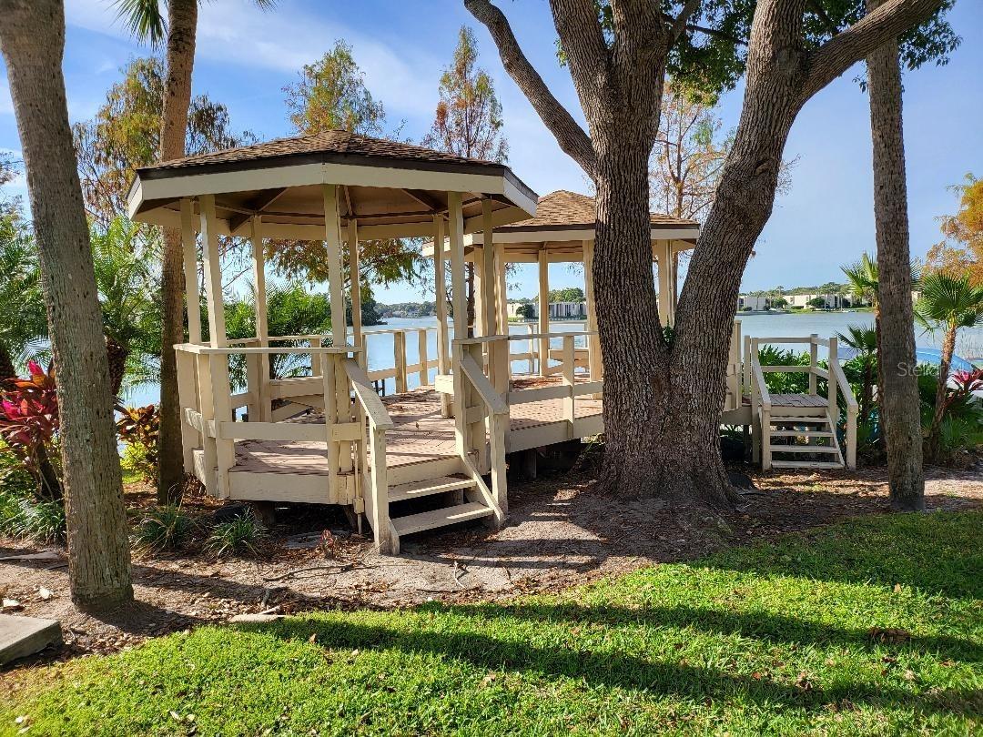 SANDY COVE - Residential