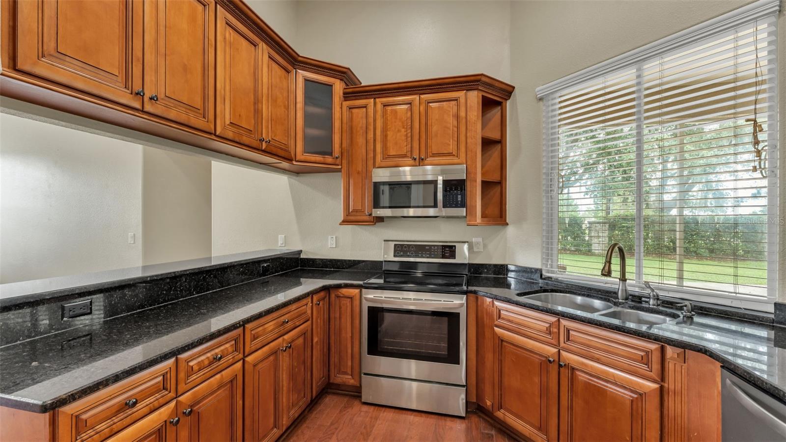 SADDLEWOOD - Residential