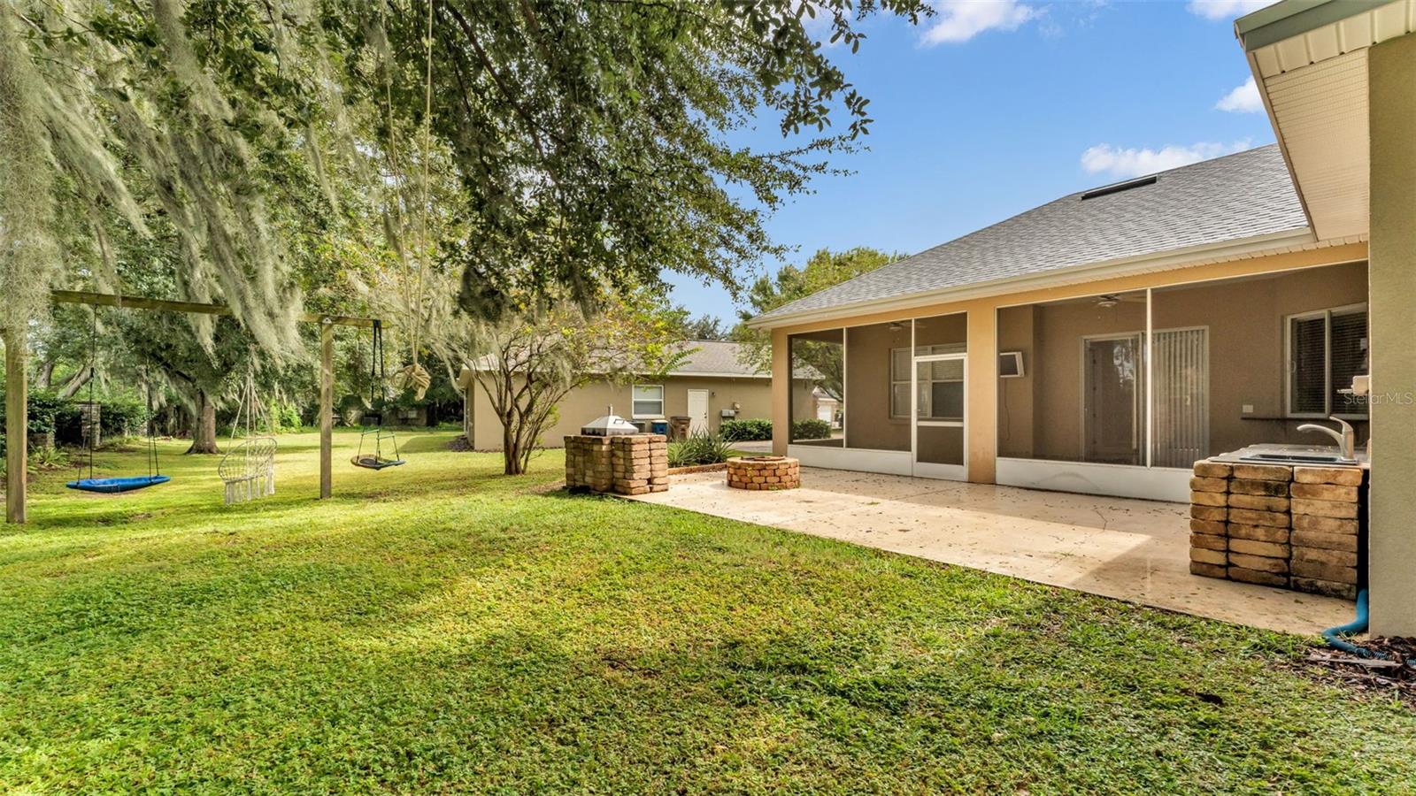 SADDLEWOOD - Residential
