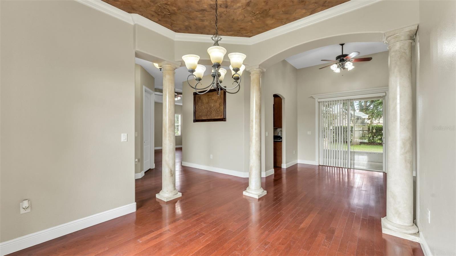 SADDLEWOOD - Residential