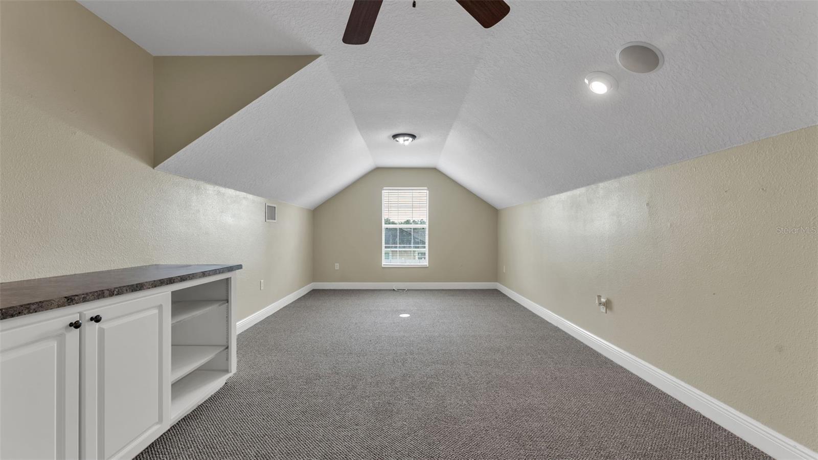 SADDLEWOOD - Residential