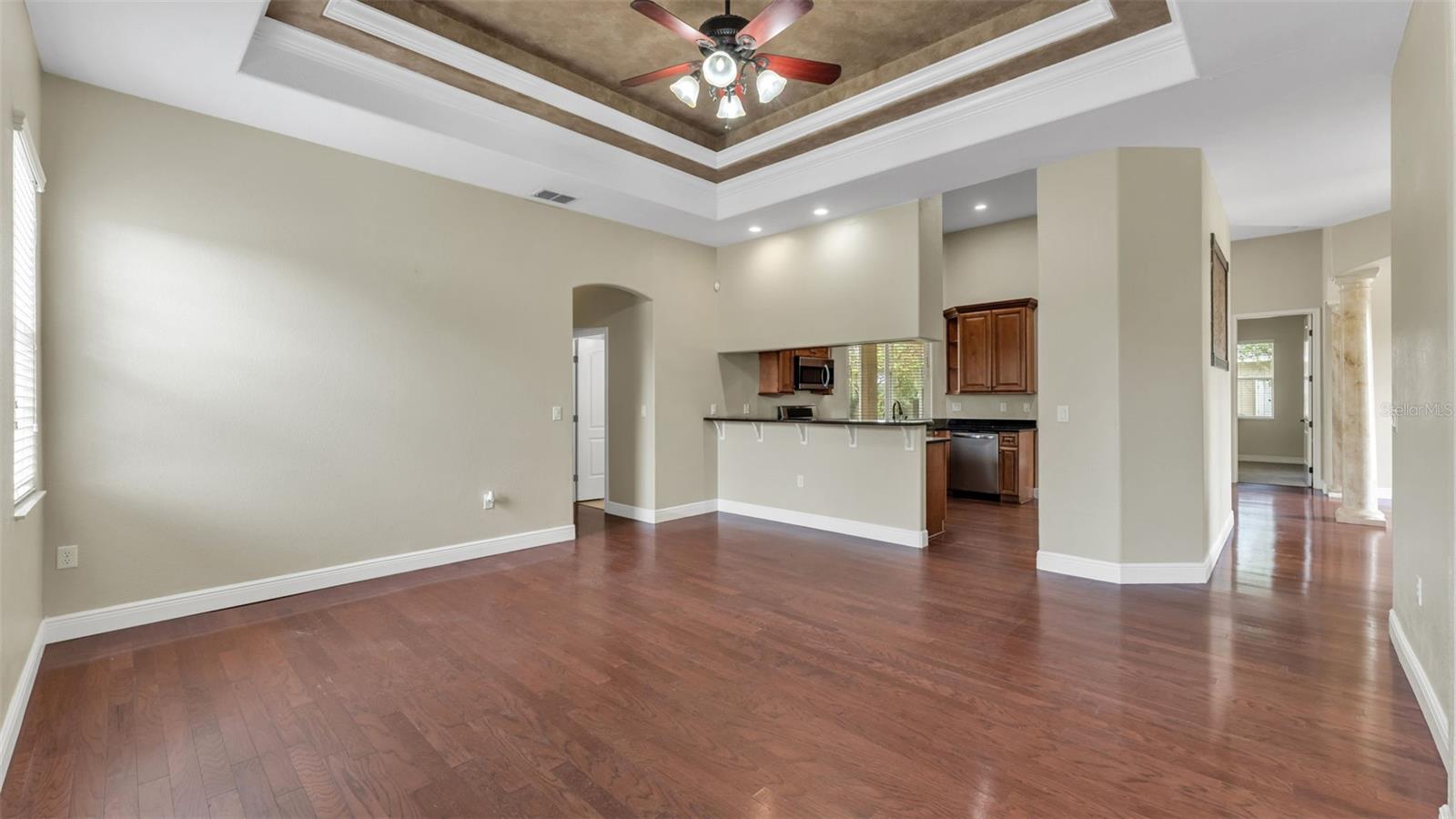 SADDLEWOOD - Residential