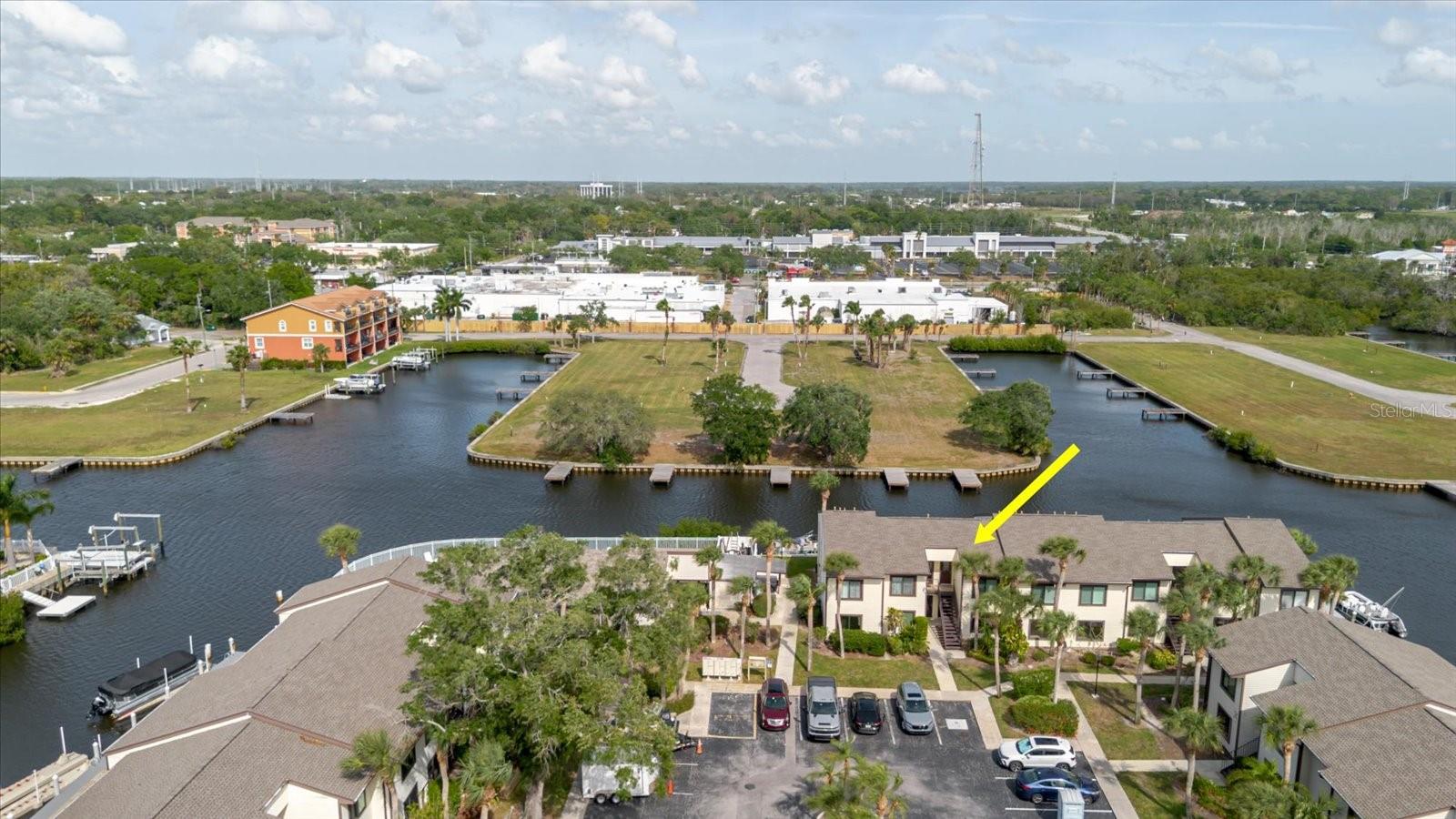 MOORINGS THE CONDO - Residential