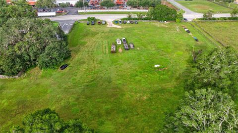 Tiny photo for NW 52nd Avenue, Ocala, FL 34482 (MLS # OM711409)