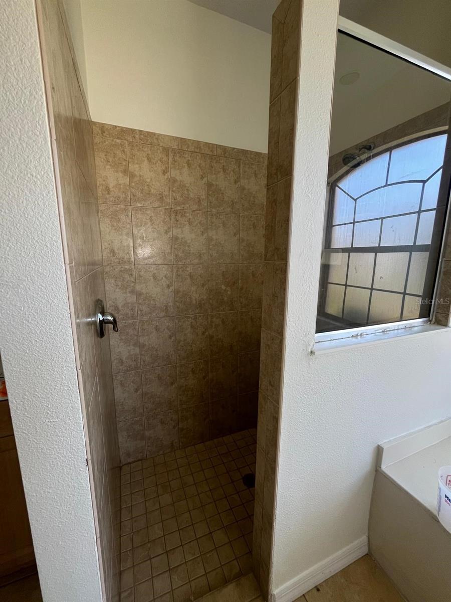 PORT CHARLOTTE SUB 12 - Residential Lease