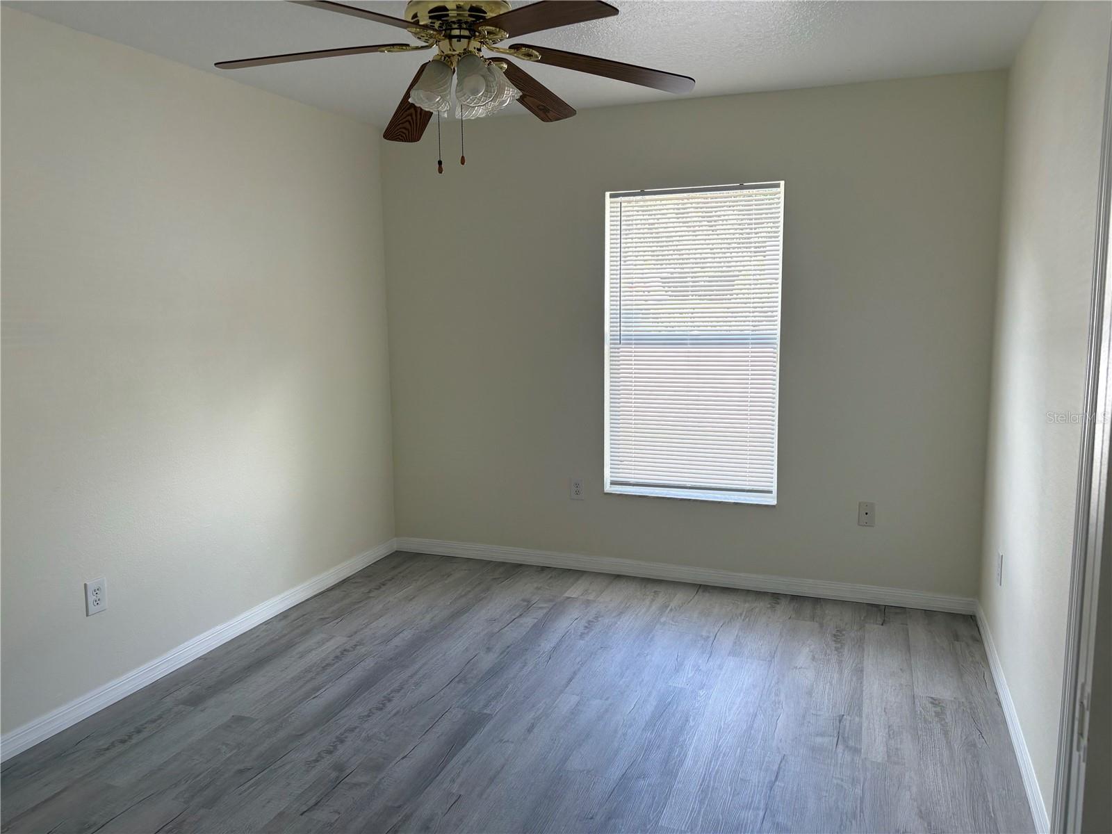 CASCADES PARK PH 01 02 03 - Residential Lease