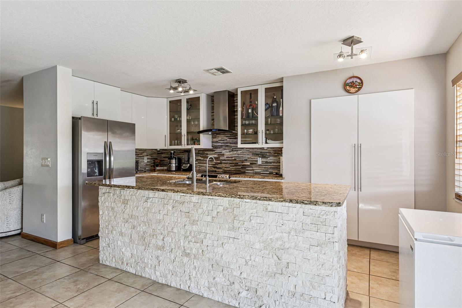 OAKCREST/SOUTHMEADOWPH N - Residential