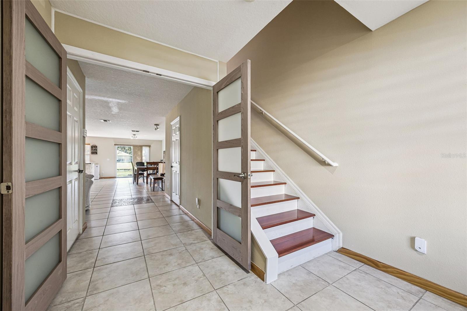 OAKCREST/SOUTHMEADOWPH N - Residential