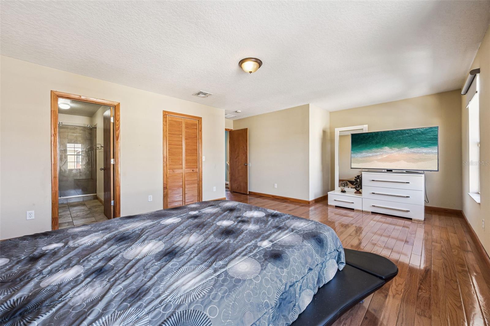 OAKCREST/SOUTHMEADOWPH N - Residential