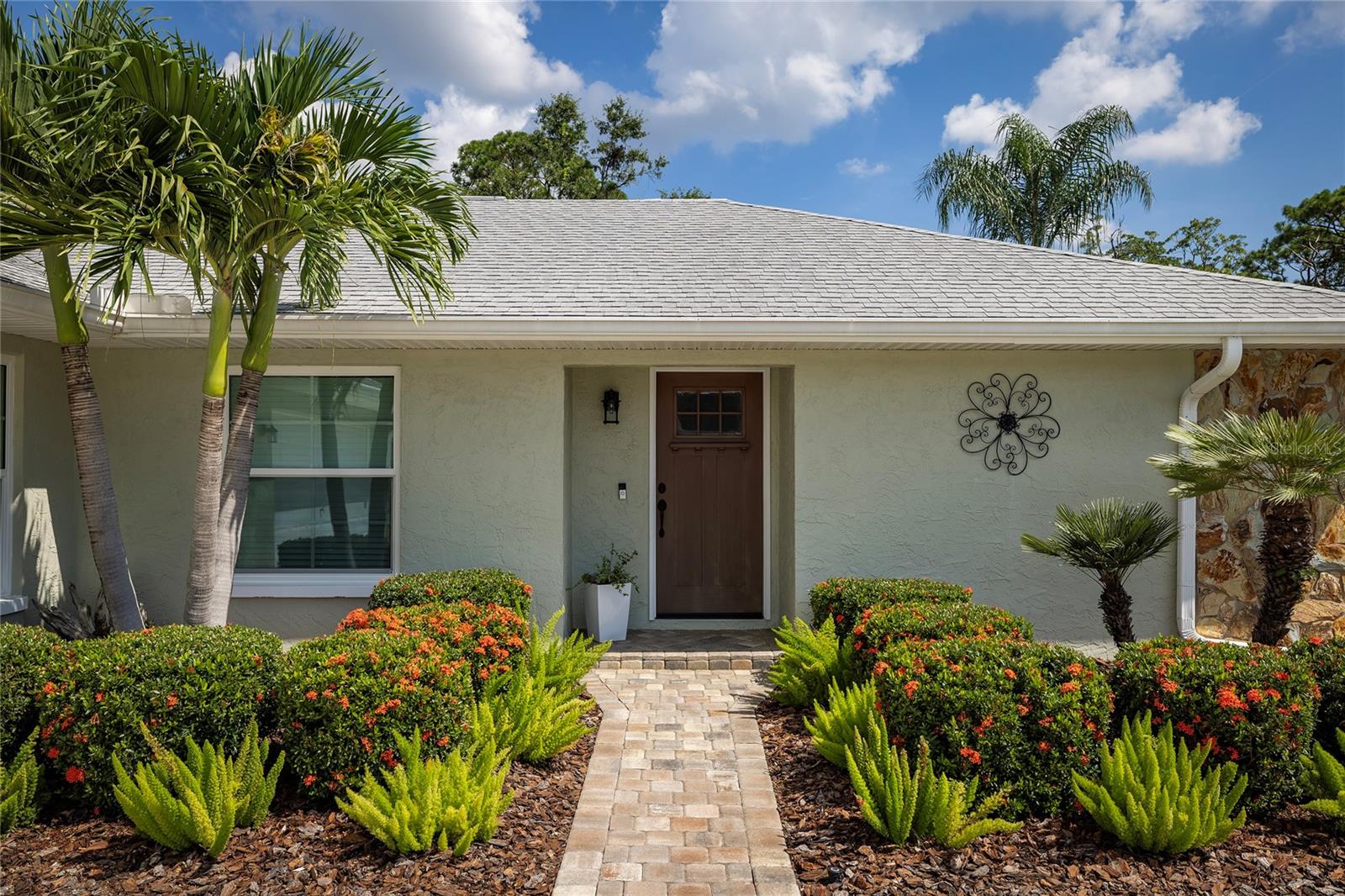 3438 HYDE PARK DRIVE