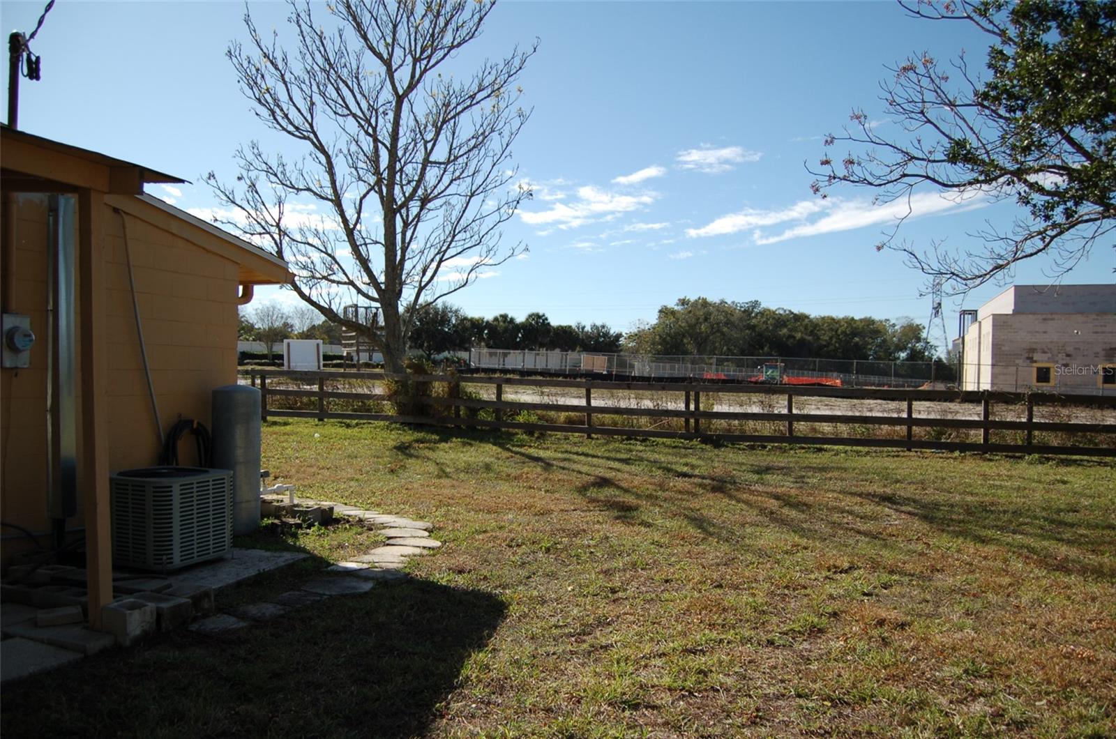 223 COUNTY ROAD 466A