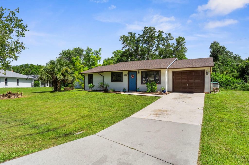 Photo of 13478 Long Avenue, Port Charlotte, FL 33953 (MLS # N6140089)