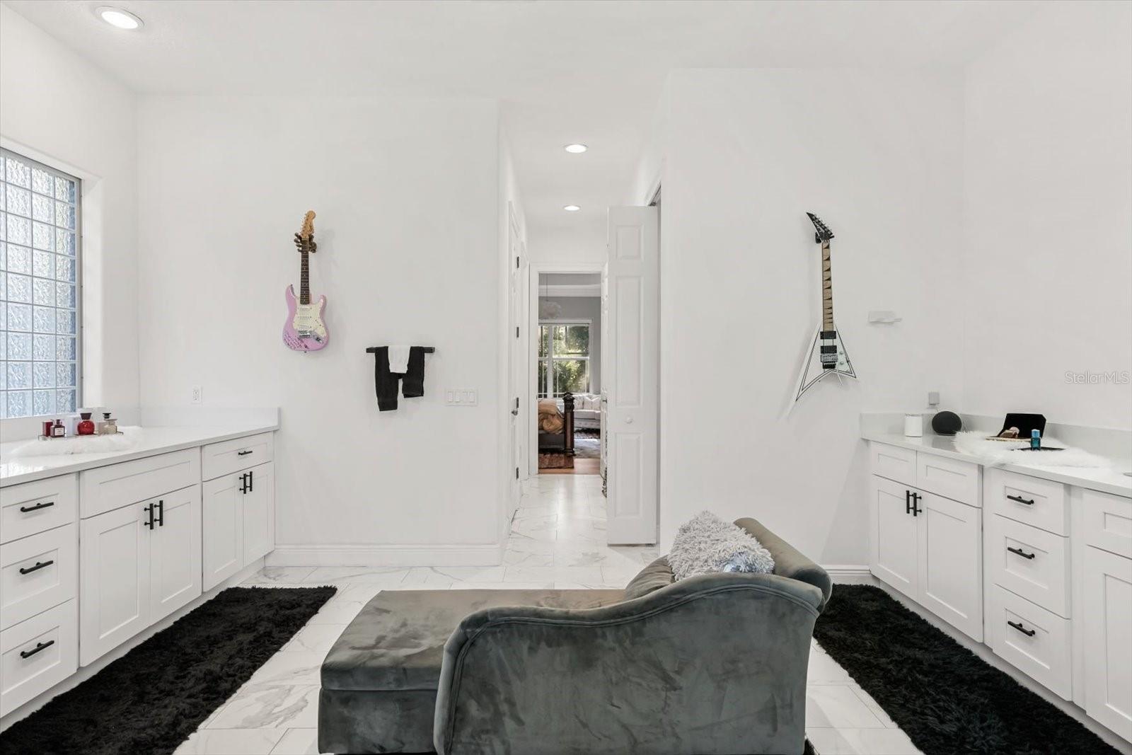 CYPRESS ISLE - Residential