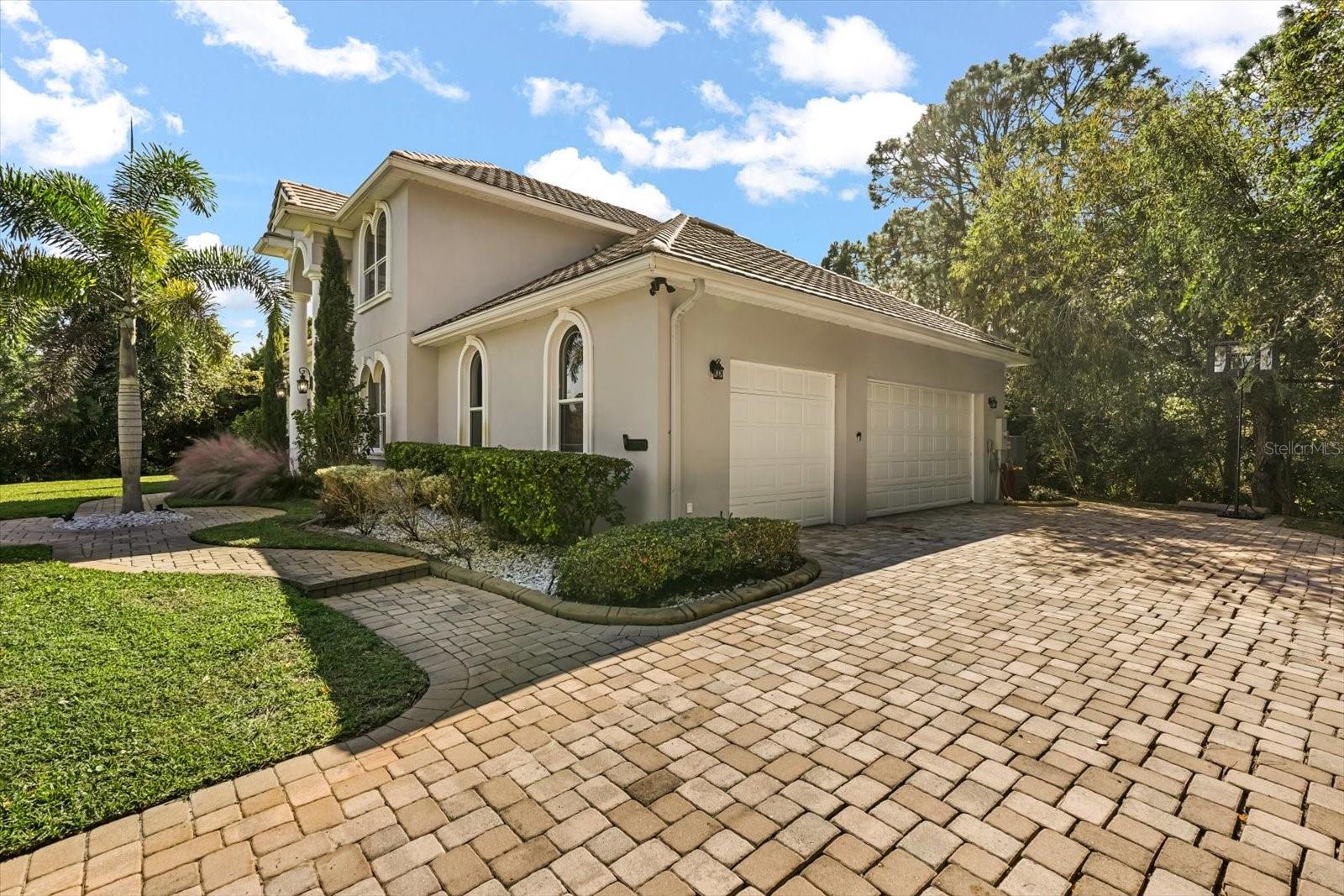 CYPRESS ISLE - Residential