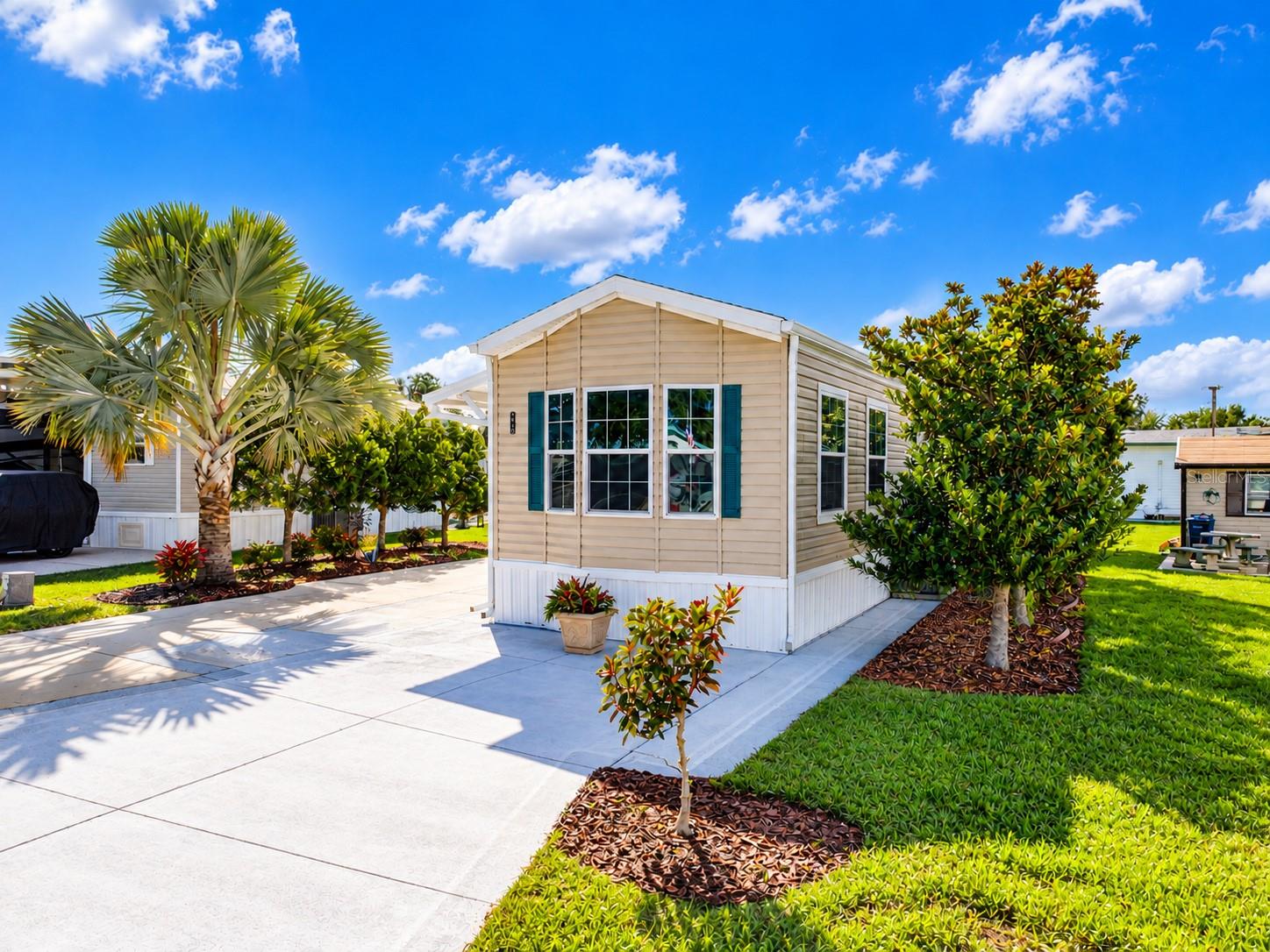 5049 SHORE LINE DRIVE