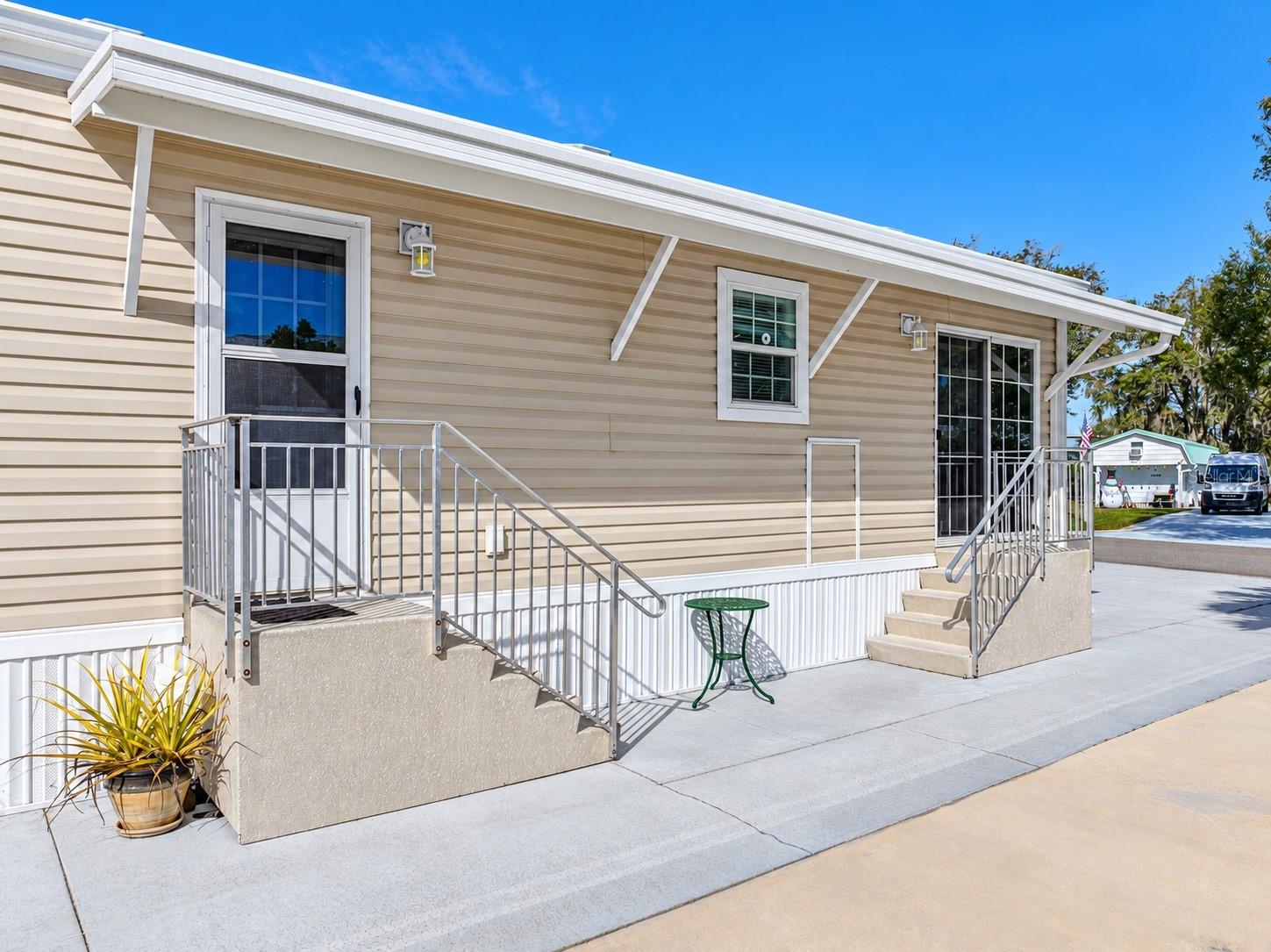 5049 SHORE LINE DRIVE