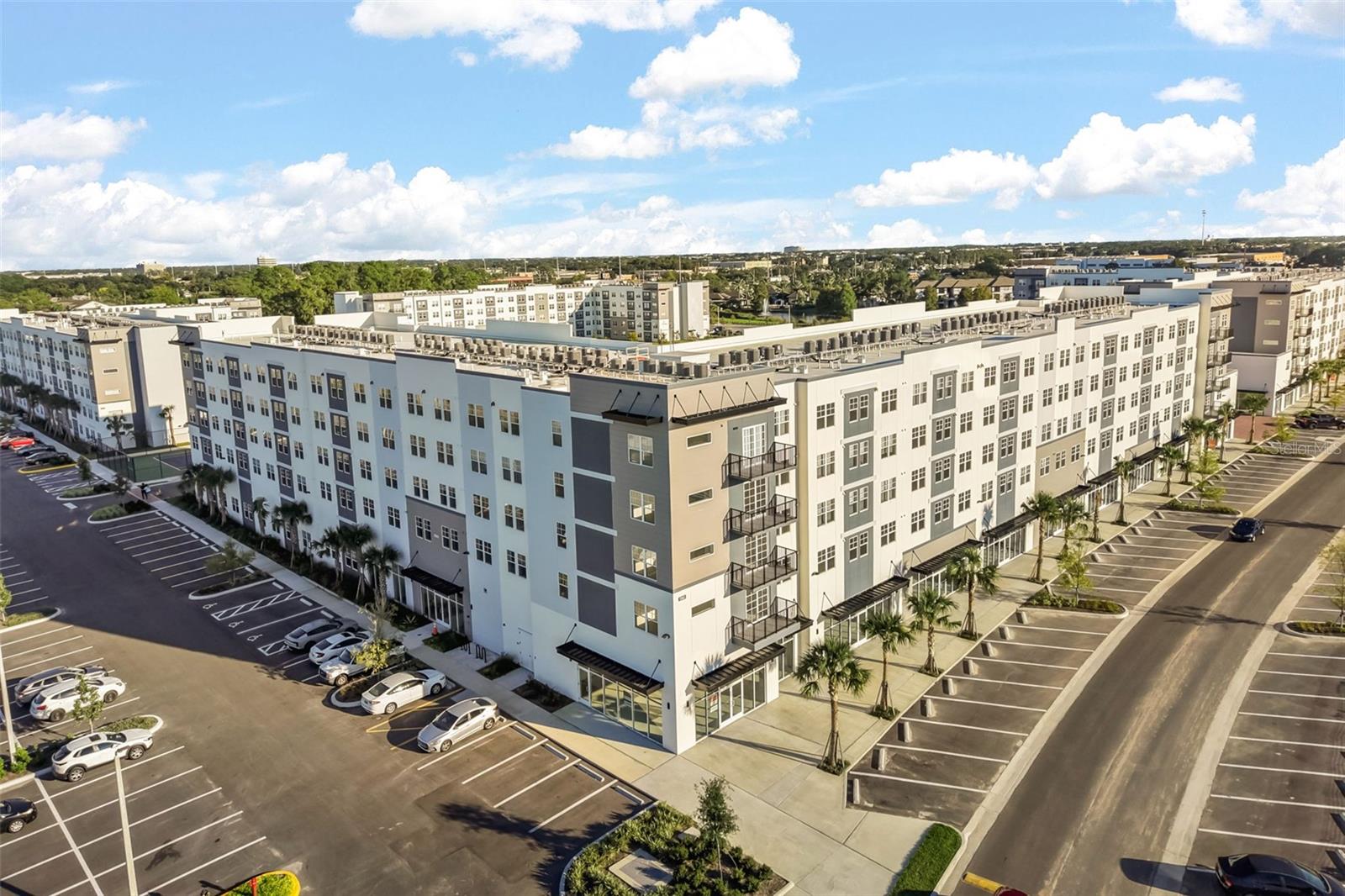 Casas a venda 1 - Jen Dantas 5591 MILLENIA PARK BOULEVARD 209