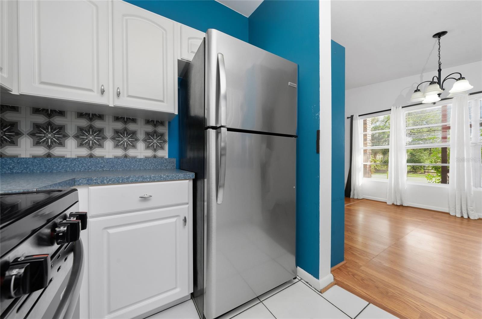 VALENCIA VILLAS - Residential