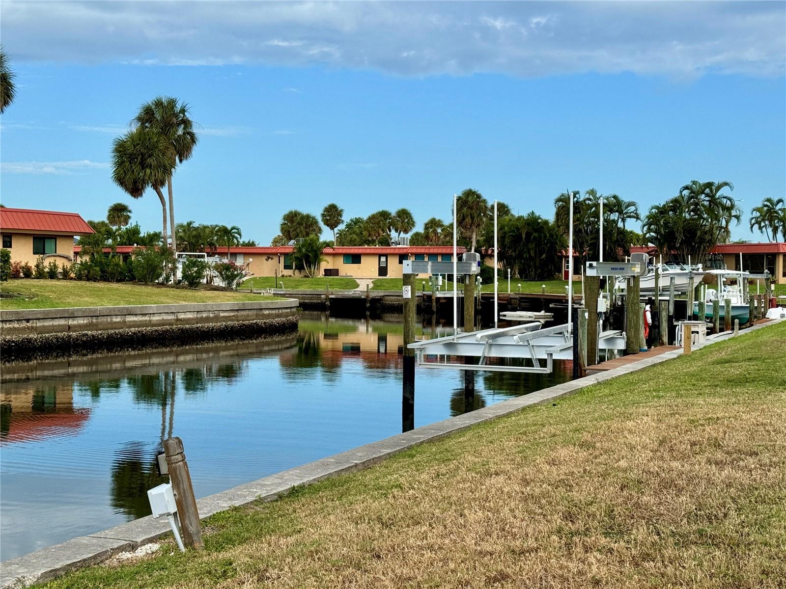 PALMA SOLA HARBOUR SEC 3 - Residential