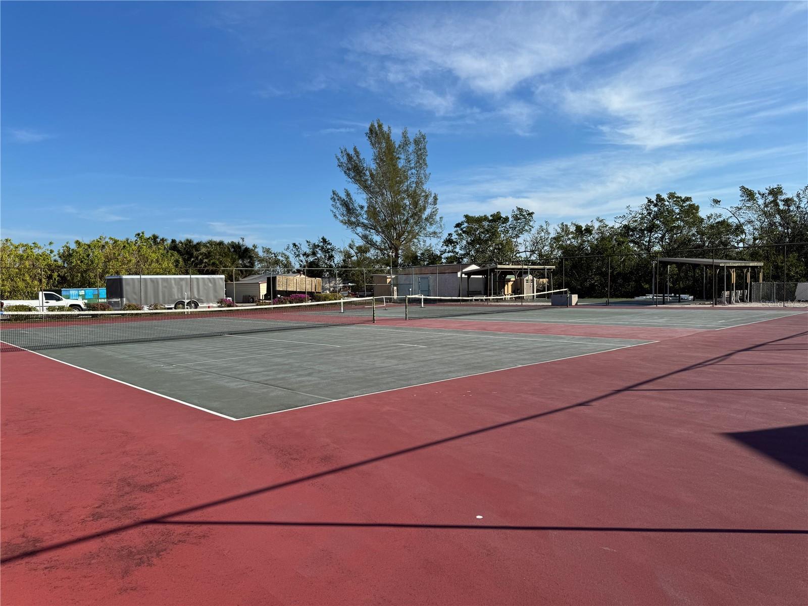 PALMA SOLA HARBOUR SEC 3 - Residential