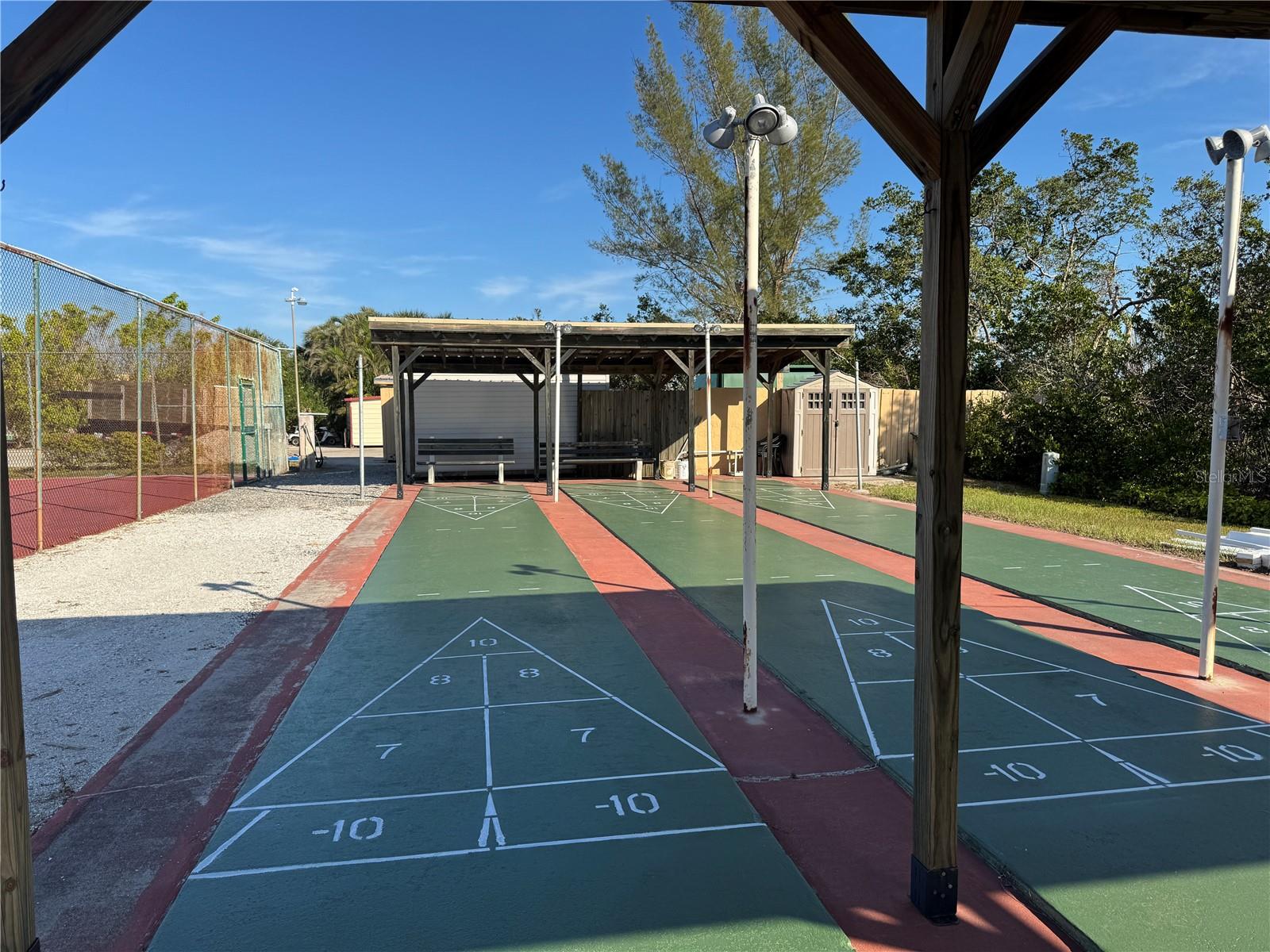 PALMA SOLA HARBOUR SEC 3 - Residential