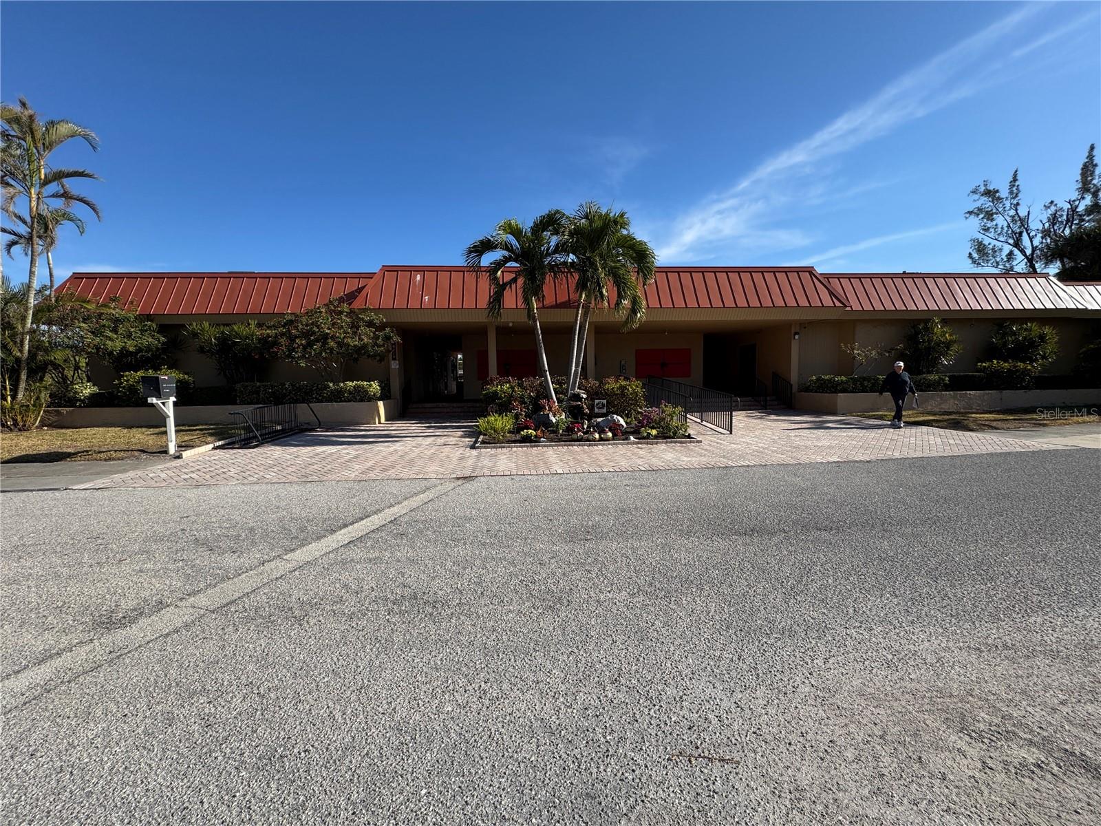 PALMA SOLA HARBOUR SEC 3 - Residential