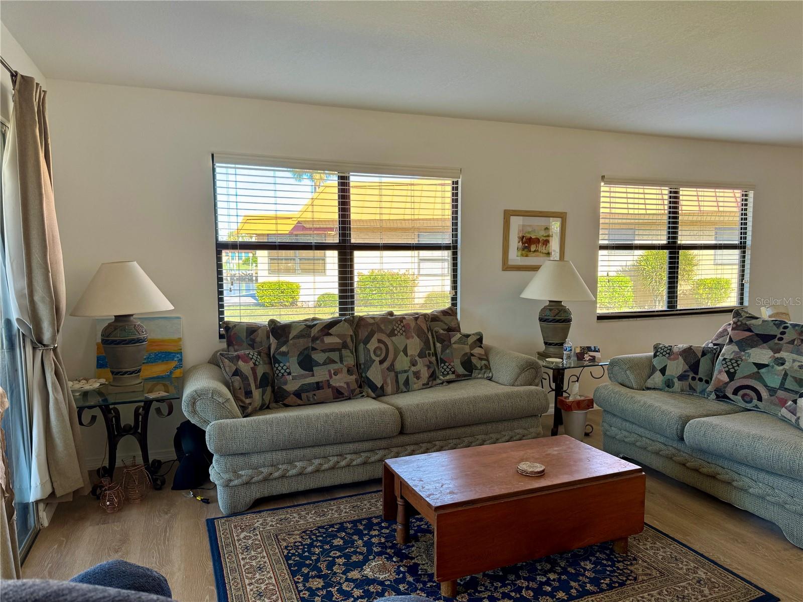 PALMA SOLA HARBOUR SEC 3 - Residential