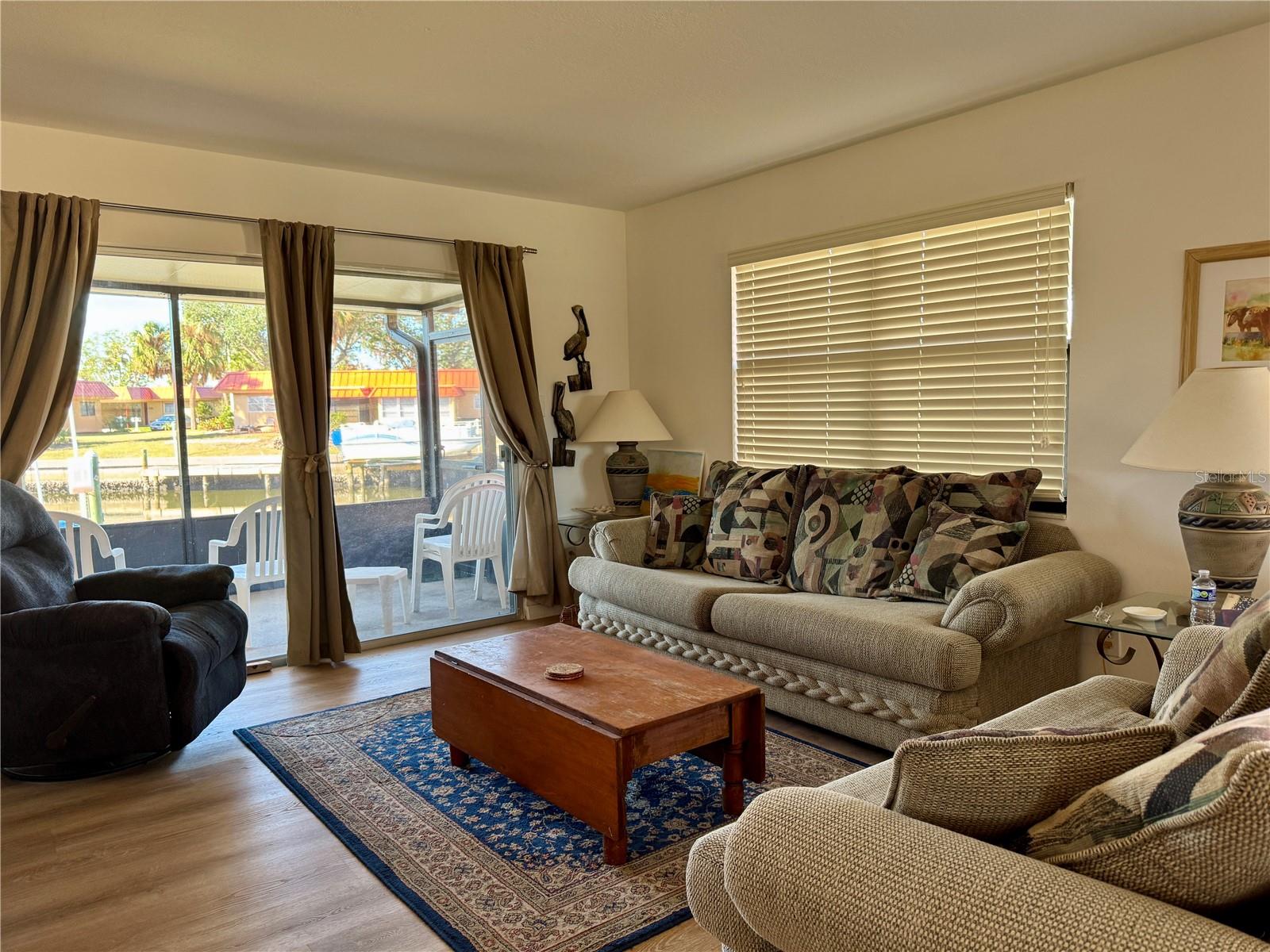 PALMA SOLA HARBOUR SEC 3 - Residential